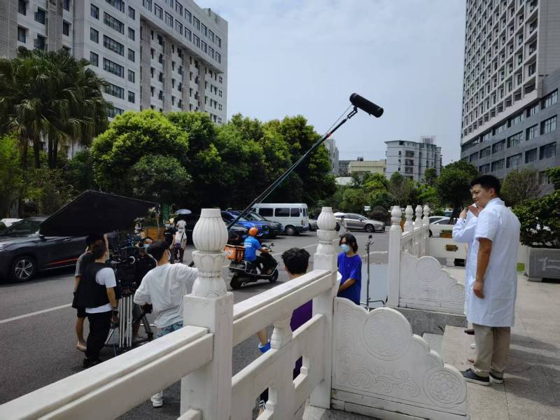 红岗区广告片拍摄公司低成本实现高规格制作的诀窍